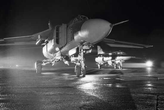 FIGHTER MIG-23