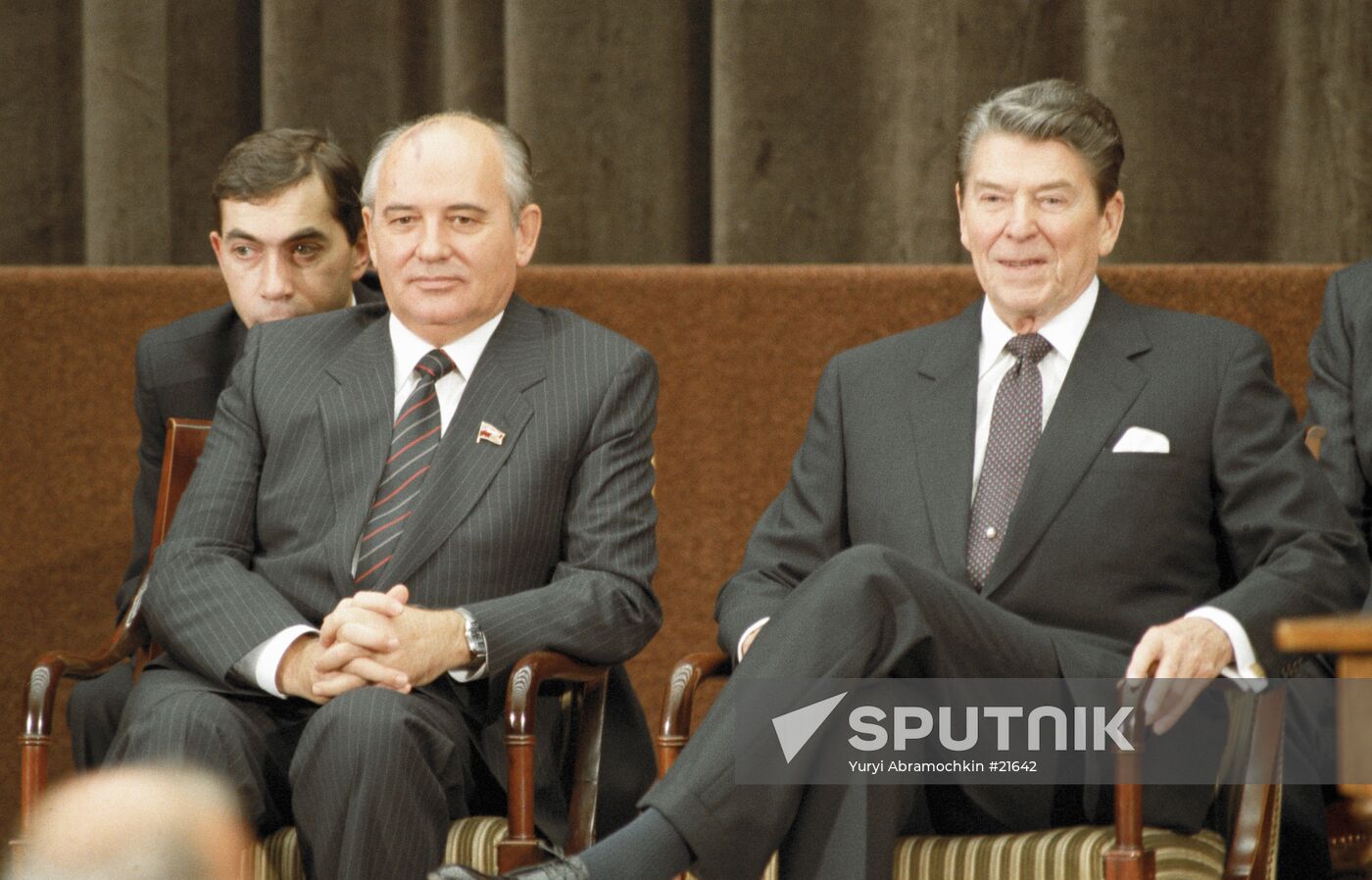 GORBACHEV REAGAN SUMMIT GENEVA