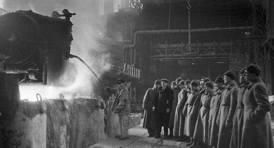 RED ARMY GUARDS TOUR SIEMENS-MARTIN FURNACE