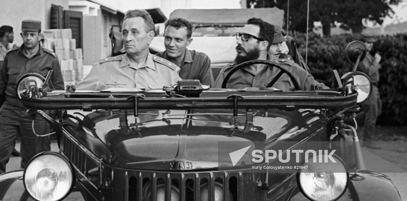 CUBA GRECHKO VISIT RAUL CASTRO FIDEL CASTRO