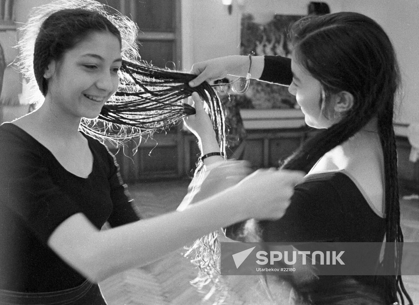 UZBEK BRAIDS