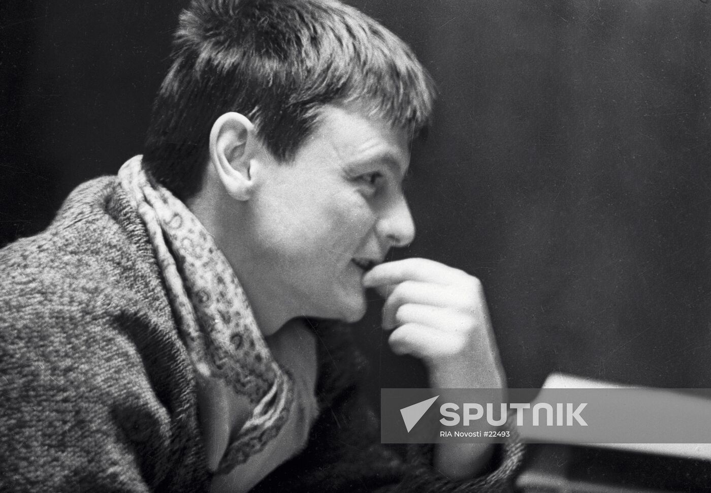 ANDREI TARKOVSKY FILM DIRECTOR