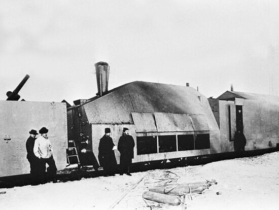 WORKERS ARMORED TRAIN 