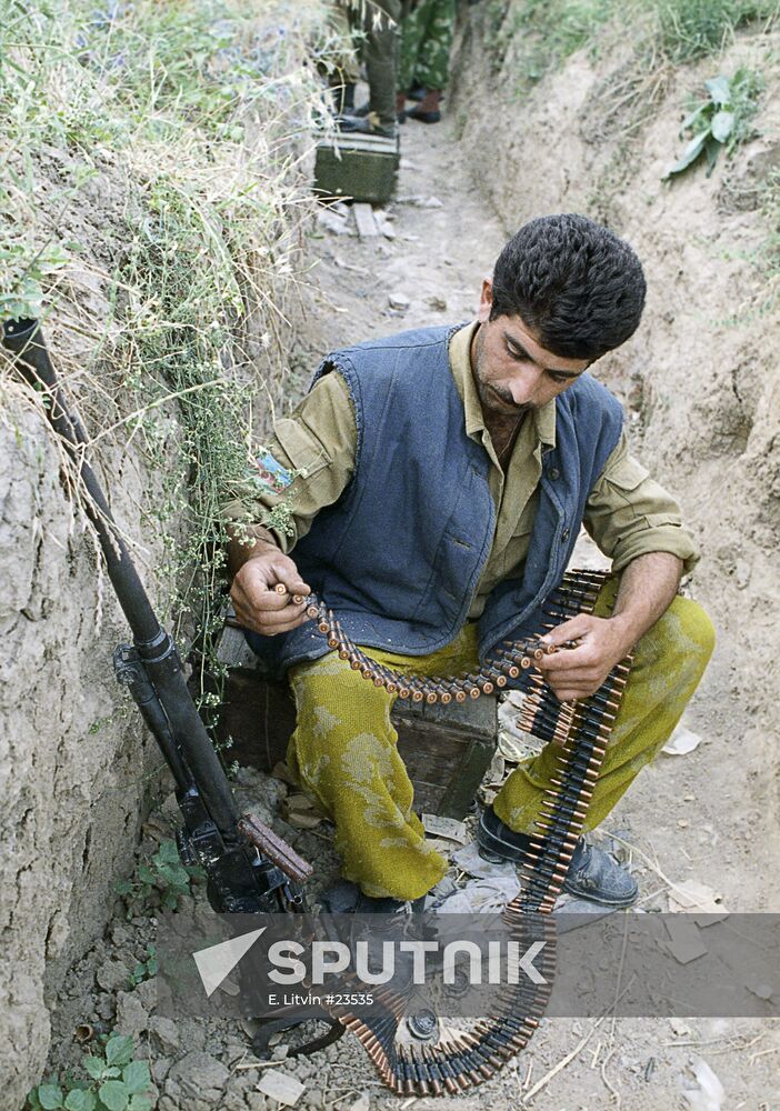 AMMUNITION BELT FIGHTER TRENCH AZERBAIJAN