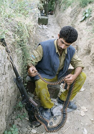 AMMUNITION BELT FIGHTER TRENCH AZERBAIJAN