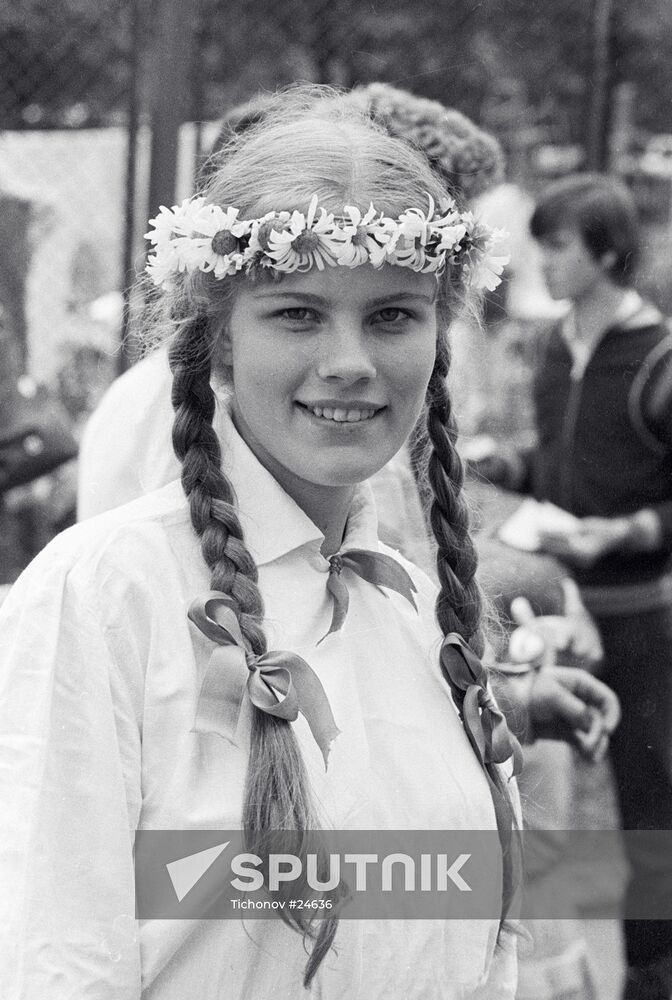 GIRL AMATEUR TALENT GROUP LATVIA