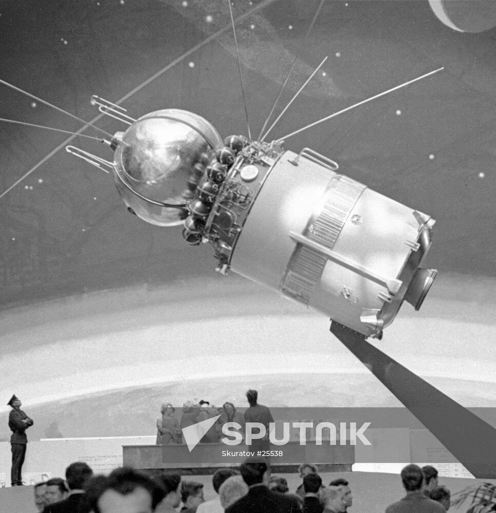 VOSKHOD-1 FIRST SPACECRAFT