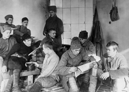 RED ARMY SOLDIERS SUPPRESSION KRONSTADT REBELLION