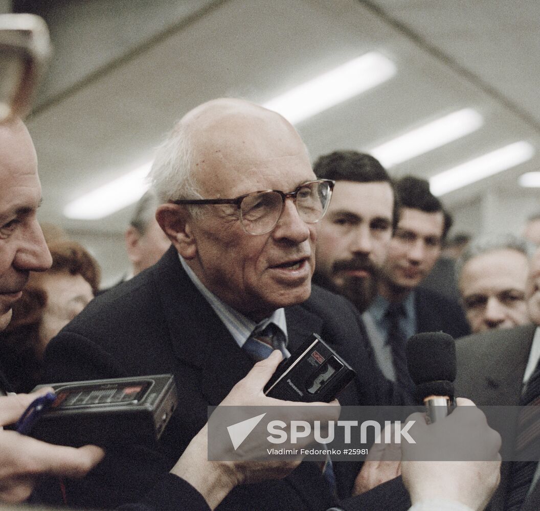 ACADEMICIAN SAKHAROV INTERVIEW