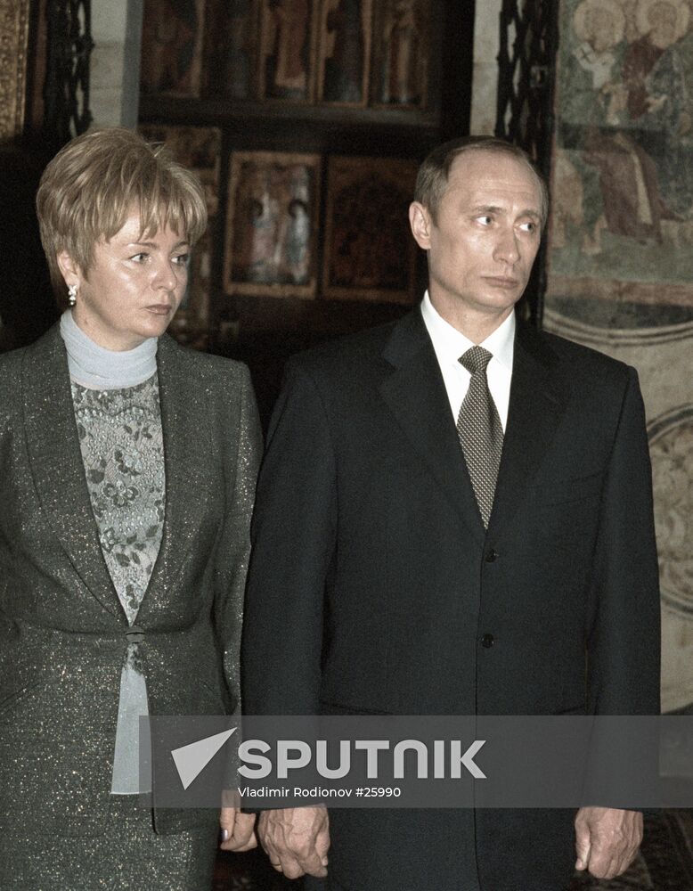 PUTIN WIFE ANNUNCIATION CATHEDRAL