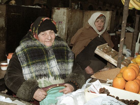 CENTRAL MARKET YEREVAN