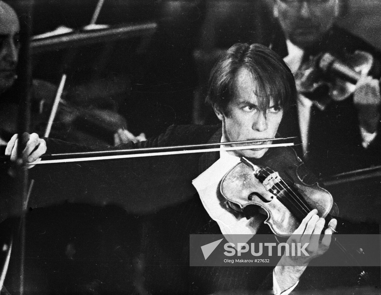 VIOLINIST KREMER WINNER TCHAIKOVSKY CONTEST