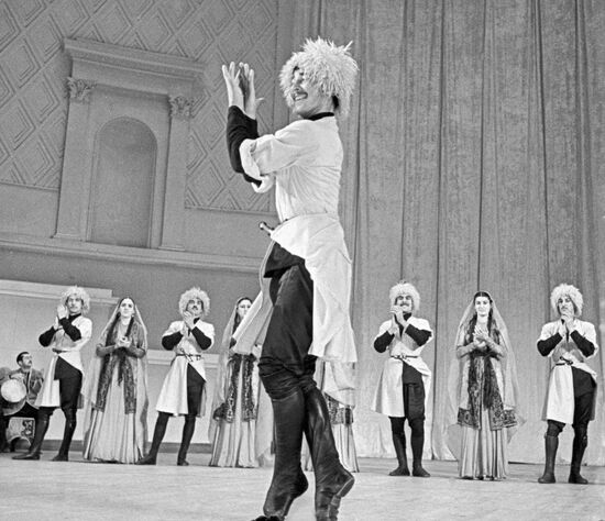 GEORGIA COMPANY SOLOIST DANCE 