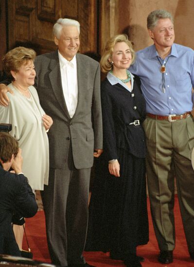 YELTSIN CLINTON
