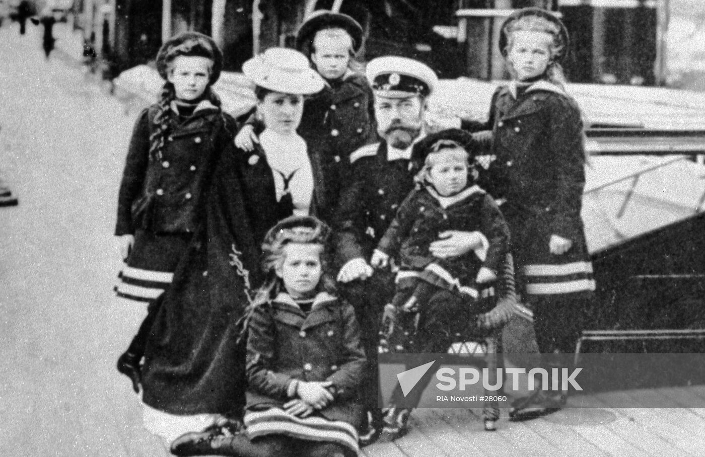 NICHOLAS II WIFE CHILDREN