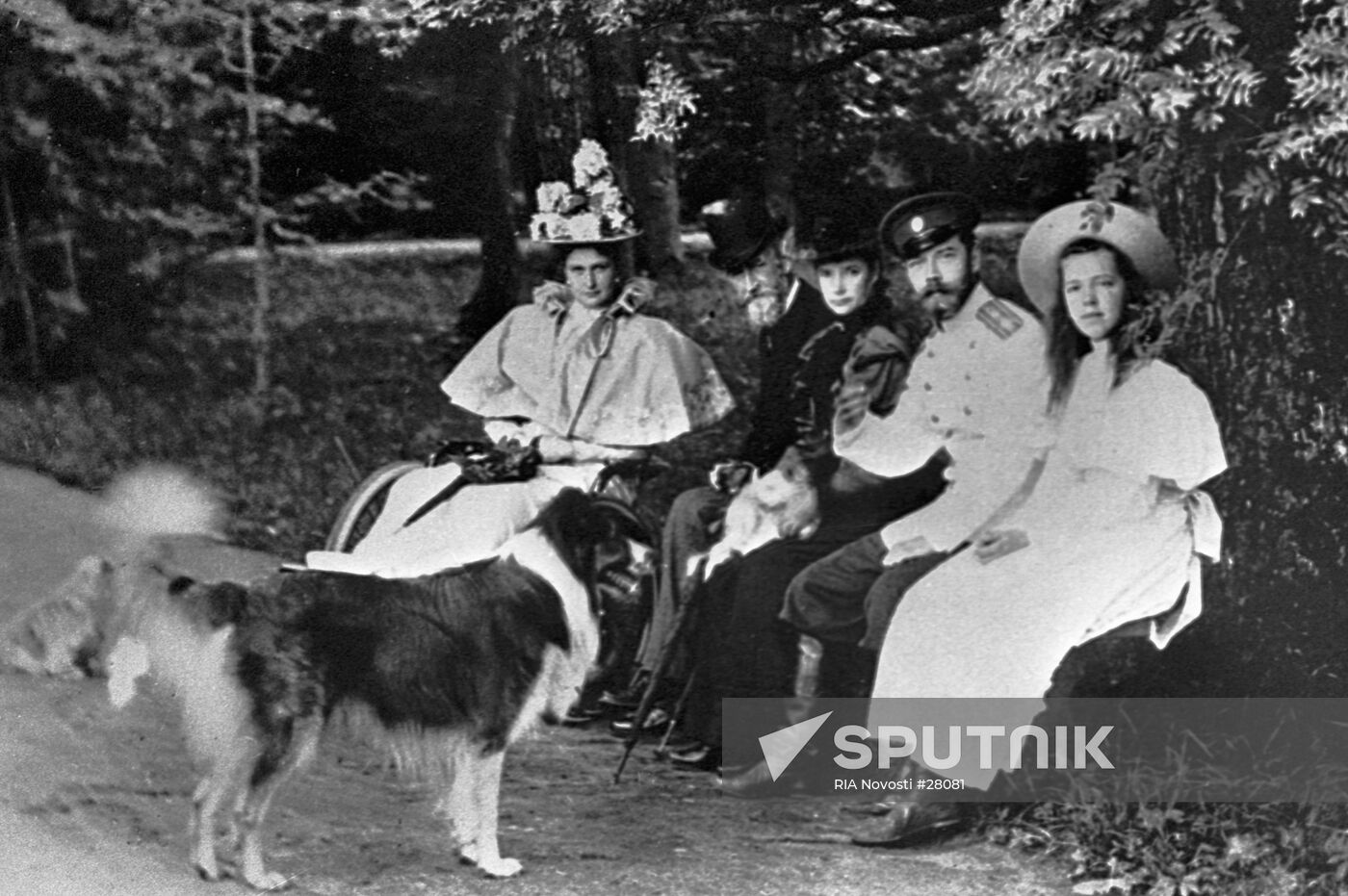 NICHOLAS II ALEXANDRA FEDOROVNA OLGA ALEXANDROVNA