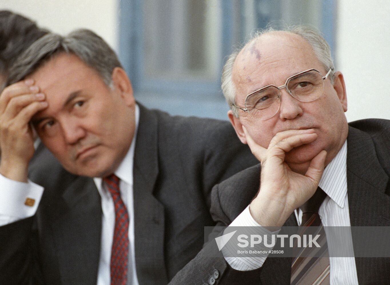 GORBACHEV NAZARBAEV