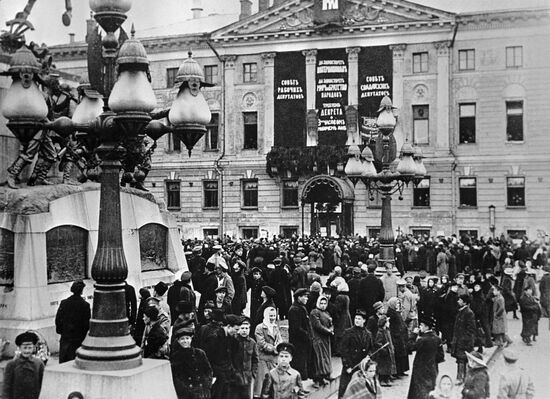 DEMONSTRATION MAY 1 MOSCOW
