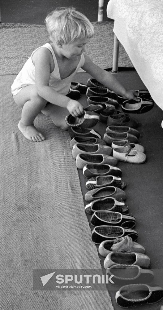 CHILD SHOES ORDER 