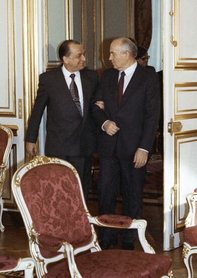 ILIESCU GORBACHEV PARIS