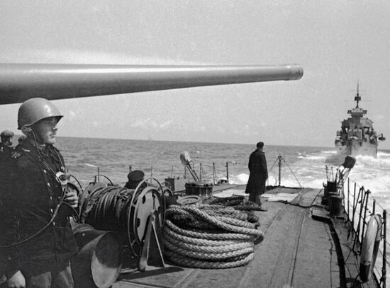 WARSHIP SEVASTOPOL GREAT PATRIOTIC WAR         