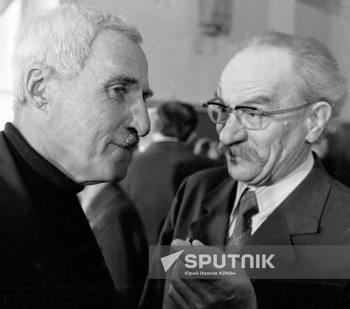 WRITERS SAMSONOV TROEPOLSKY
