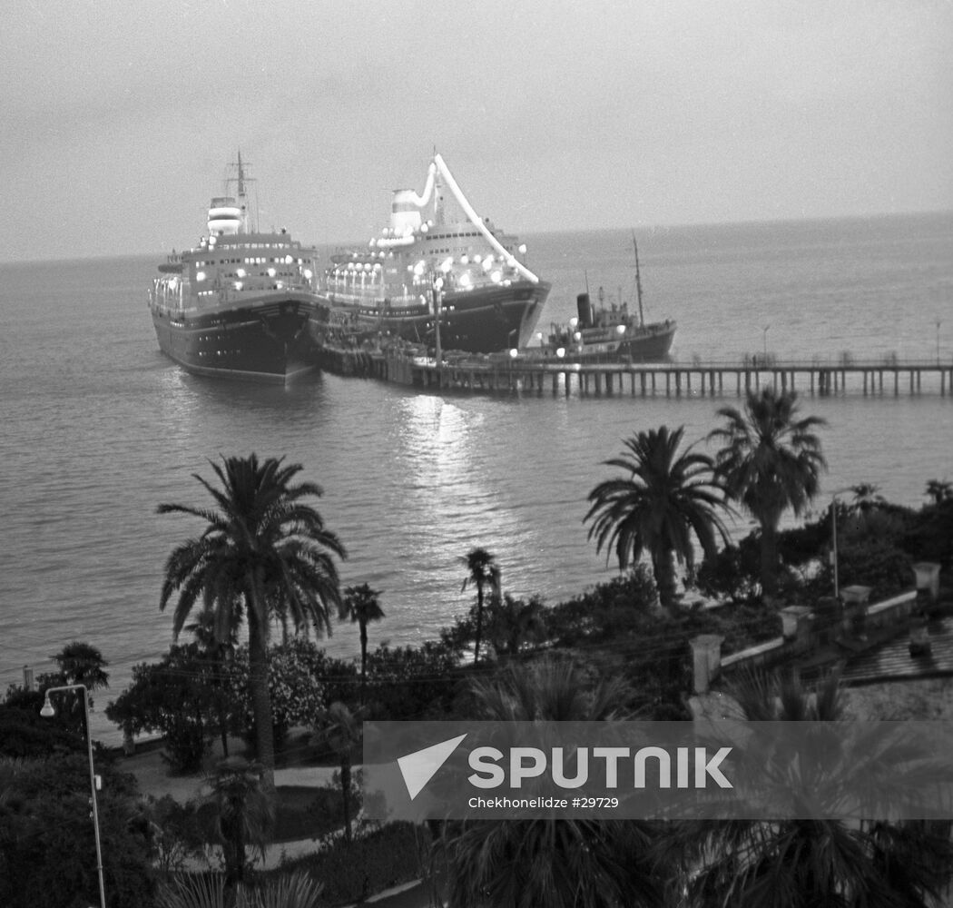 PIER SUKHUMI PORT MOTOR SHIP 