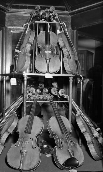 ITALIAN VIOLINS