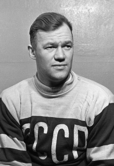ICE-HOCKEY PLAYER VSEVOLOD BOBROV