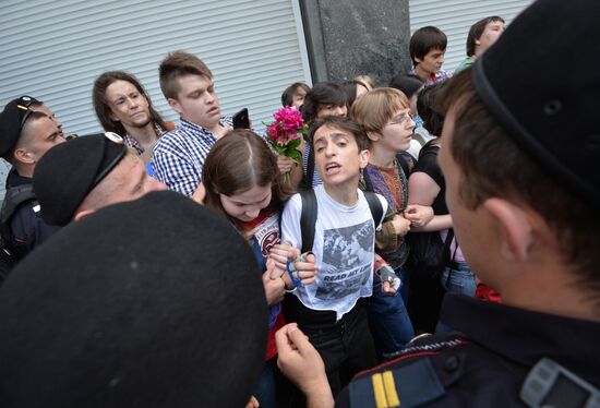 LGBT activists campaign in Moscow