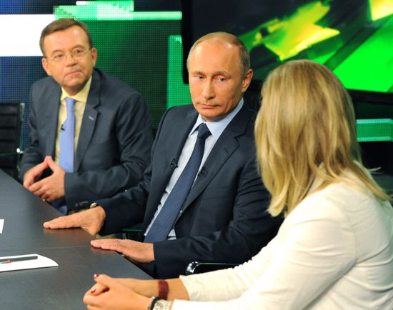 Vladimir Putin visits Russia Today television channel