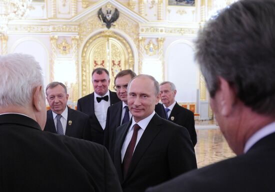 Vladimir Putin presents state awards