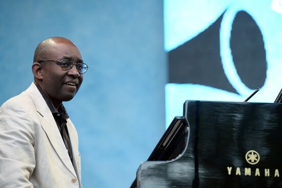 "Classics and Jazz" Third International Music Festival