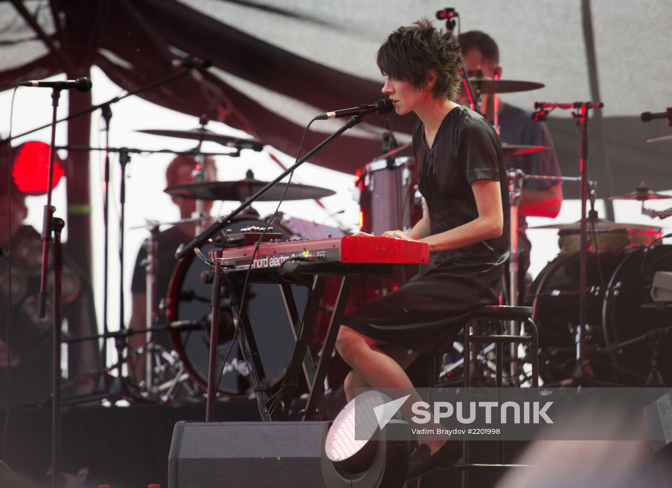 Zemfira and DDT band give concert in Ufa