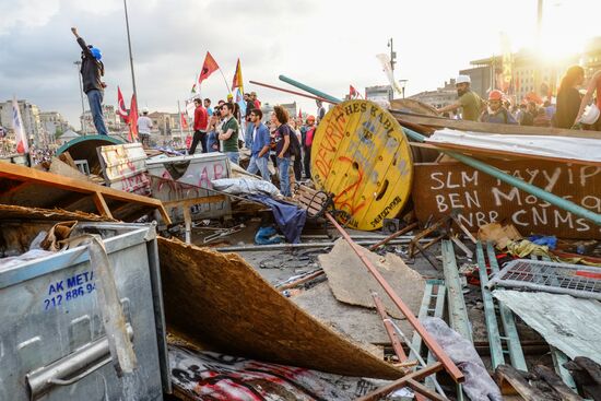 Riots in Istanbul
