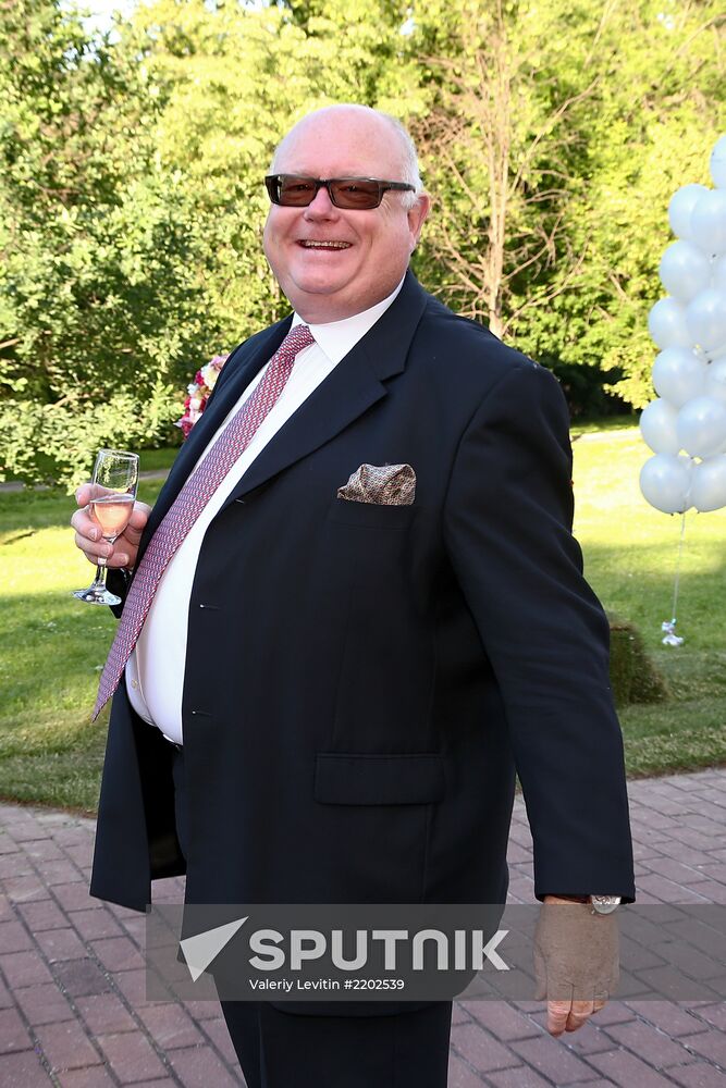 Yves Delorme celebrates 20th anniversary in Russia