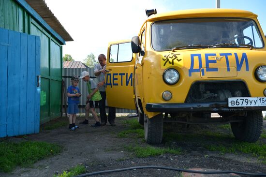 Teachers adopt foster children in Ivankino village