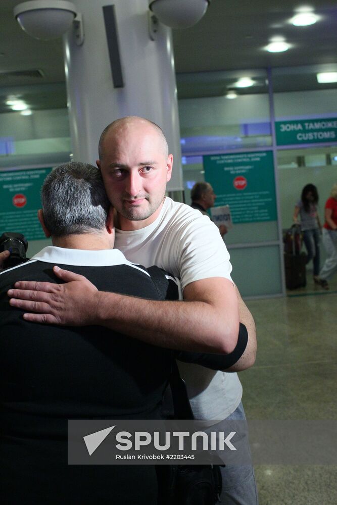 Russian journalist Arkady Babchenko deported from Turkey