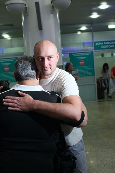 Russian journalist Arkady Babchenko deported from Turkey