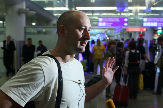 Russian journalist Arkady Babchenko deported from Turkey