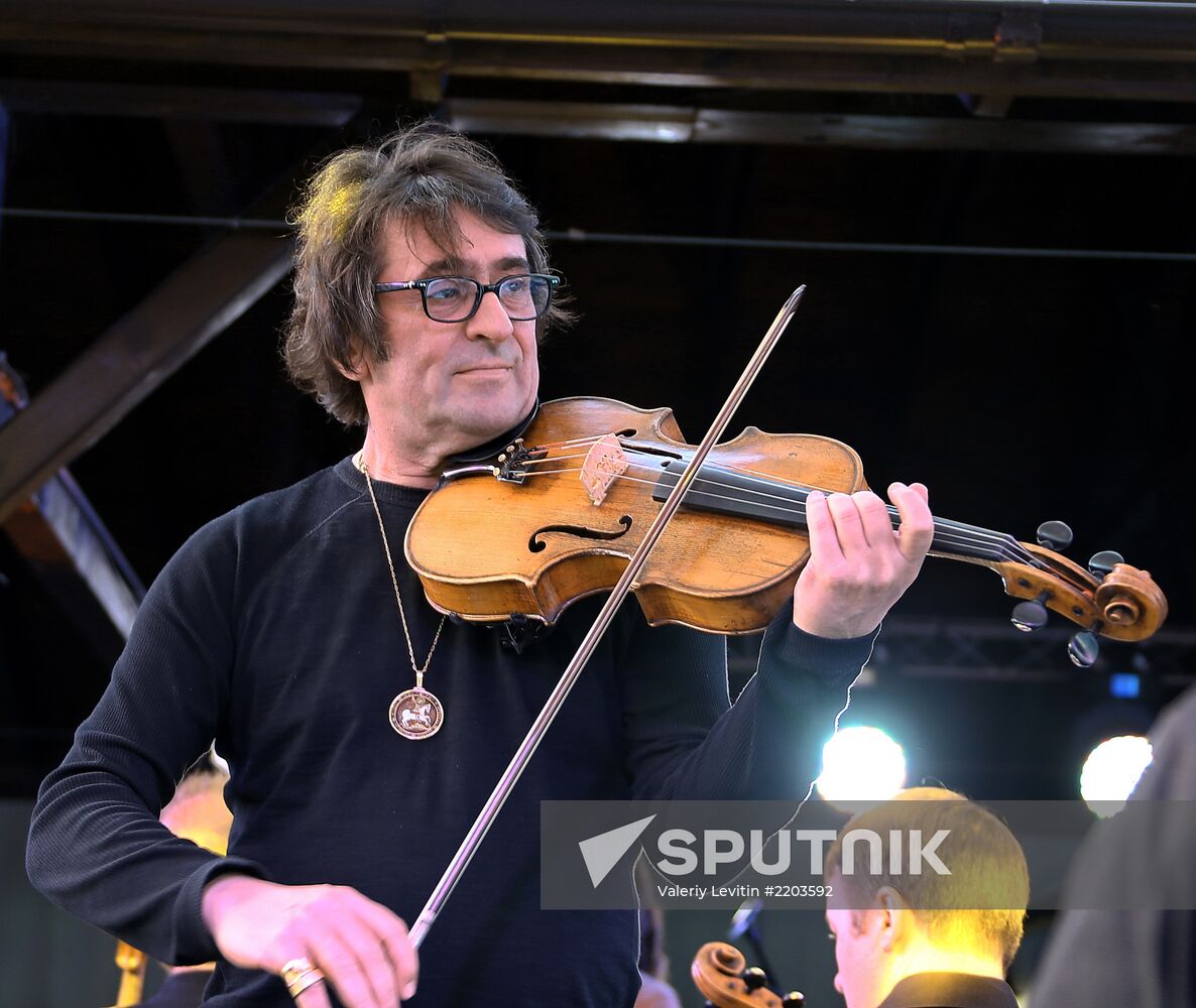 Night with Bashmet at Moscow Nights Festival