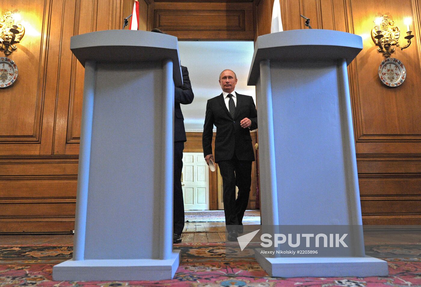 Vladimir Putin's working visit to the United Kingdom