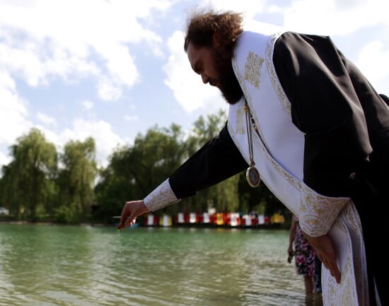 Mass baptizing in Stavropol Region
