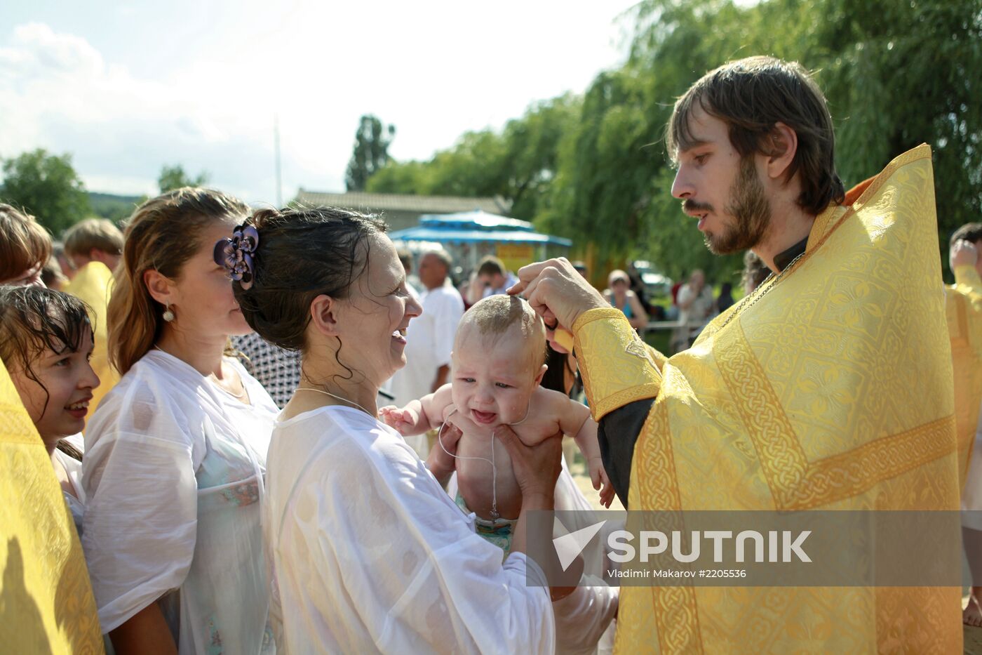 Mass baptizing in Stavropol Region