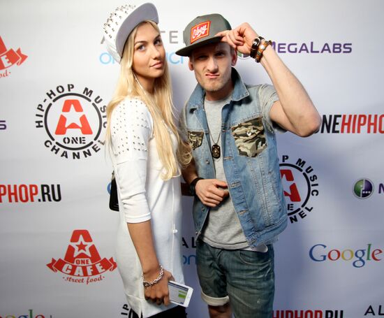 A-One Cafe opens in Moscow
