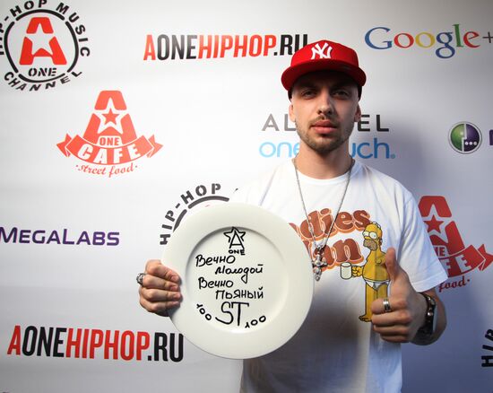 A-One Cafe opens in Moscow