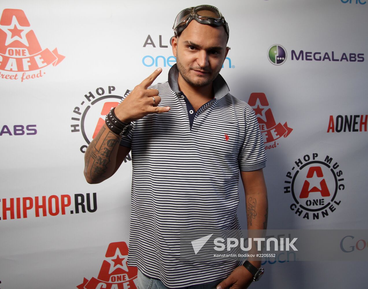A-One Cafe opens in Moscow