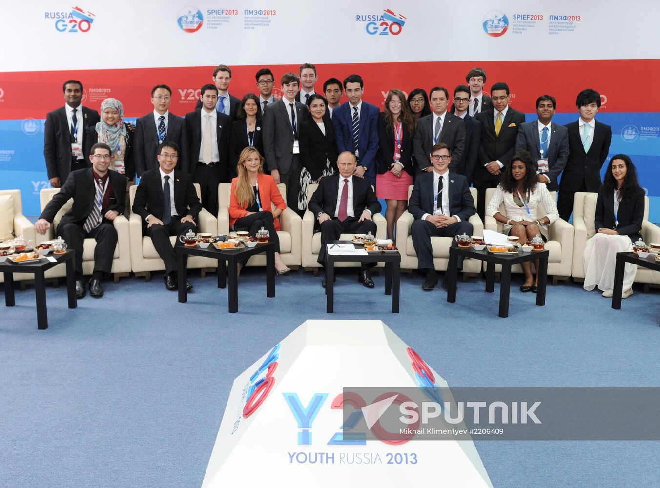 Vladimir Putin meeting with members of Y20 Russia Youth Summit