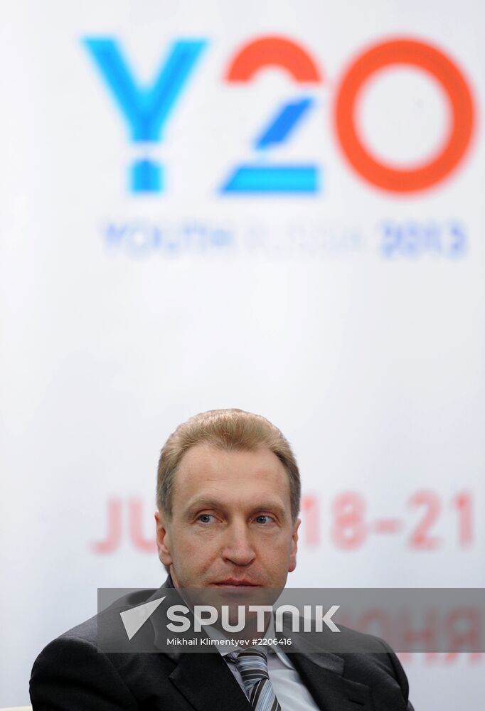 Vladimir Putin meeting with members of Y20 Russia Youth Summit