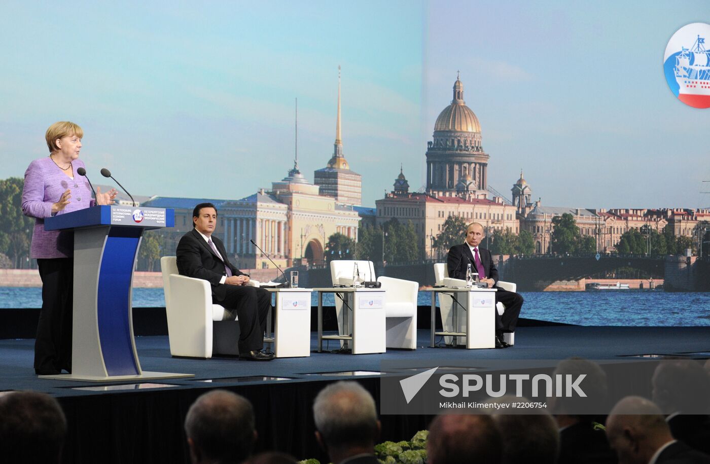 News conference of Vladimir Putin and Angela Merkel